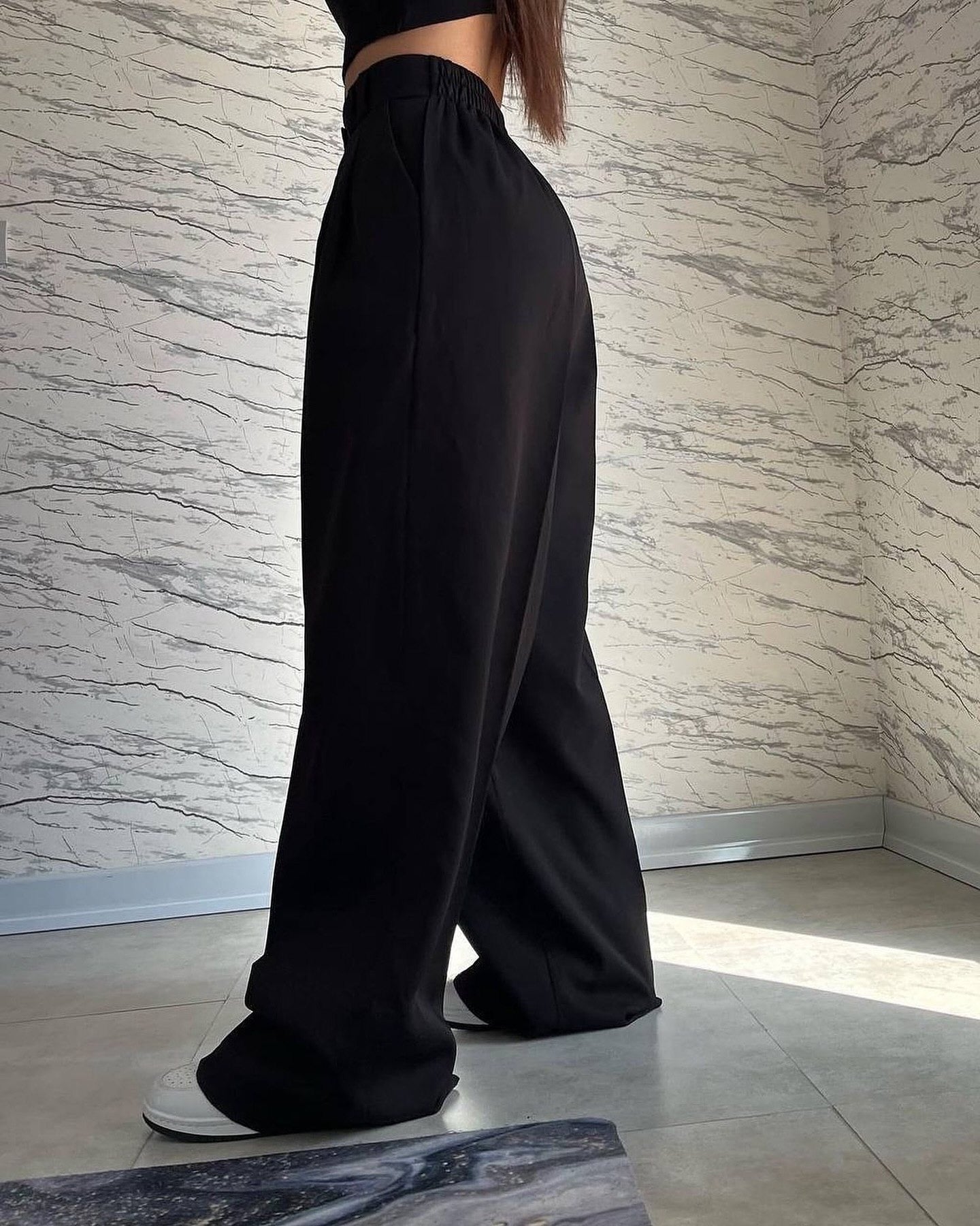 Women's Wide Leg Trouser