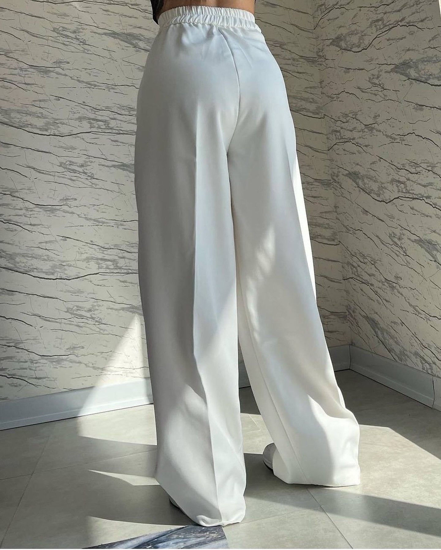 Women's Wide Leg Trouser